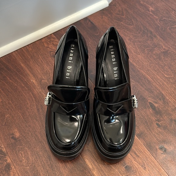 Gianni Bini Black Platform Heels Loafer On-Trend Shoes Patent Chunky Heel, 8.5 - Picture 8 of 11